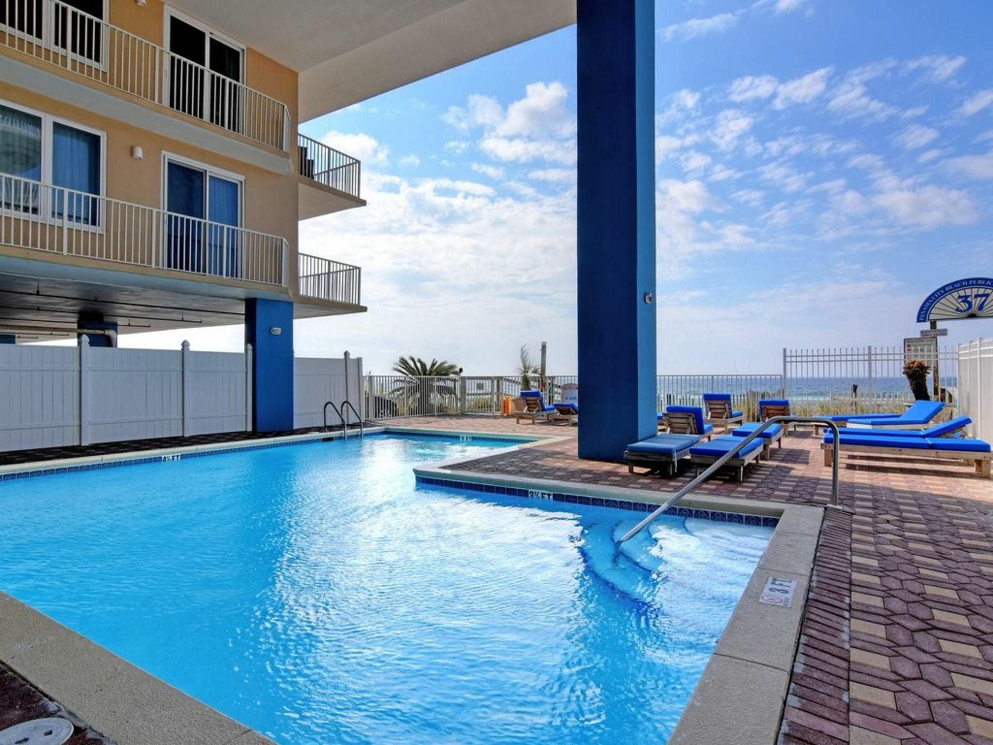 Grandview East 1505 3 Bedroom 2 Bath On The By Redawning Hotel Panama City Beach